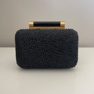 DVF clutch